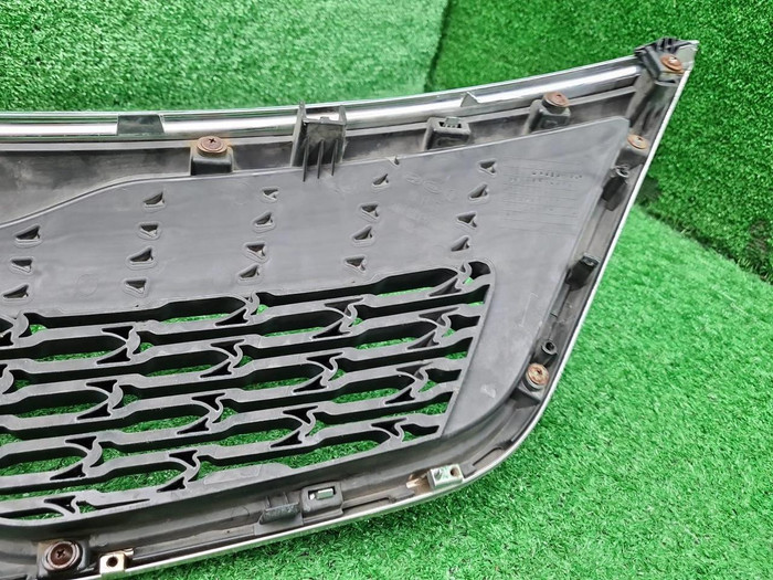 Решетка радиатора KIA Sorento 2 XM (2012-2021)
