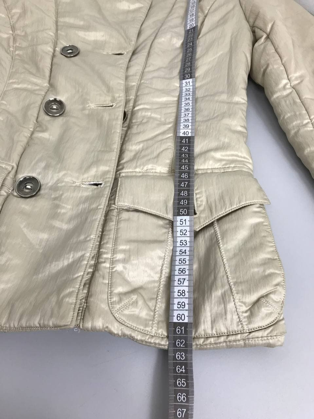 Куртка Snow Famie демисезонная 42 размер, с браком