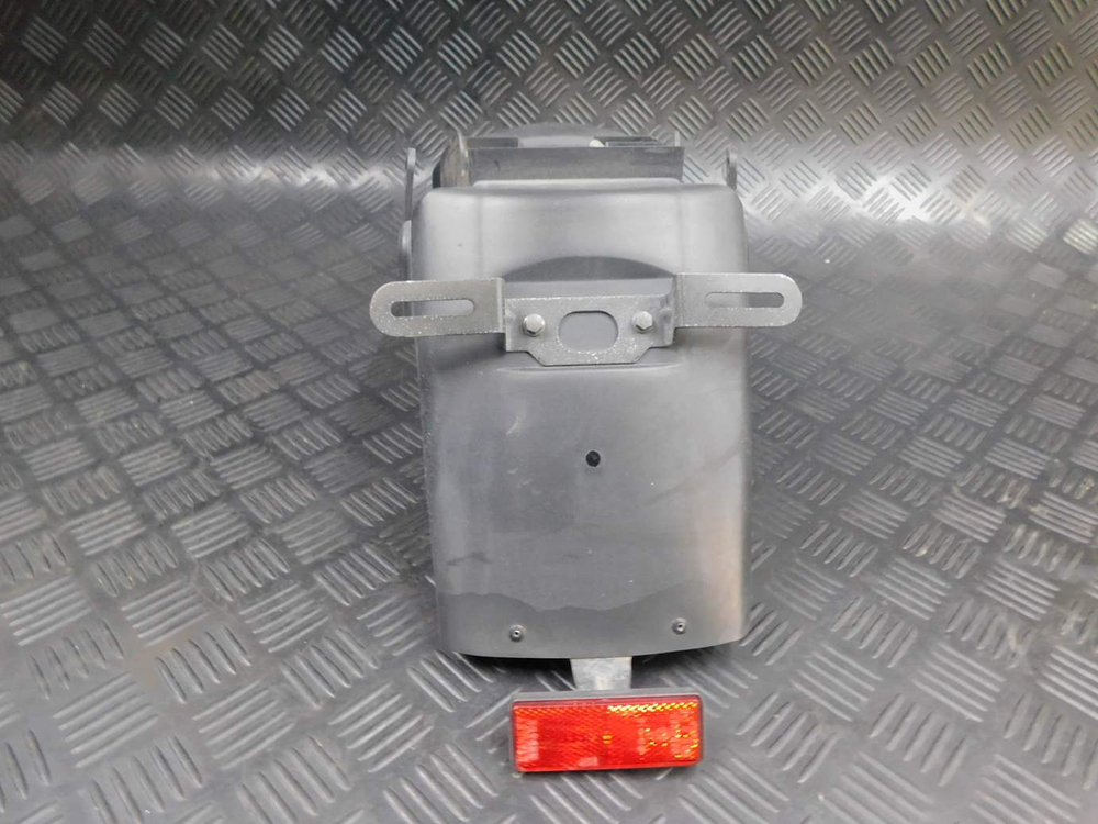 Подкрылок Yamaha TDM850 RN03J 2001