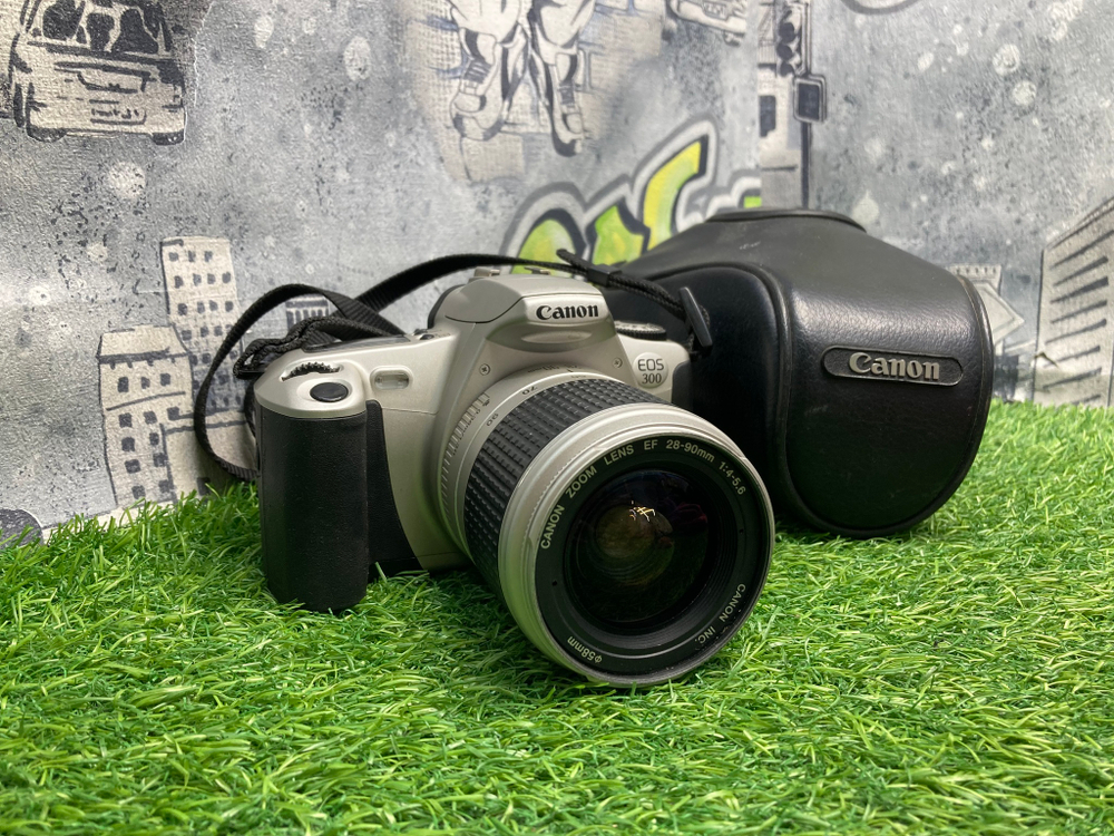 Canon EOS 300 kit EF 28-90mm 4-5.6