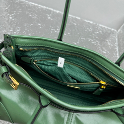 Prada Bag 32 cm