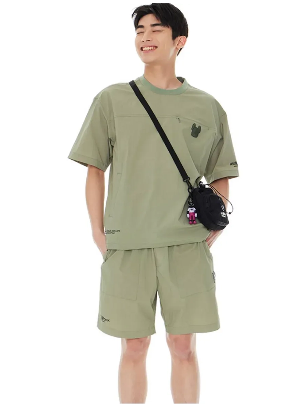 Шорты нейлоновые с завязками