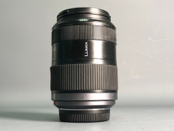 Lumix G Vario 45-200mm MFT Царапка на передней линзе