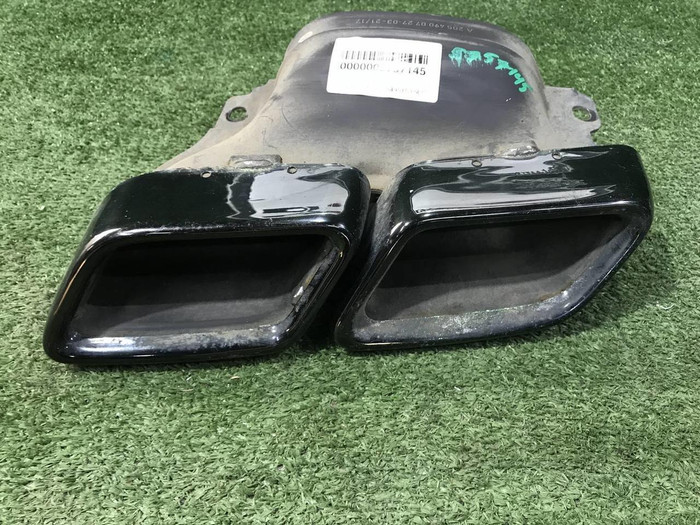 Насадка глушителя LH Mercedes C W205 14-23 AMG 63