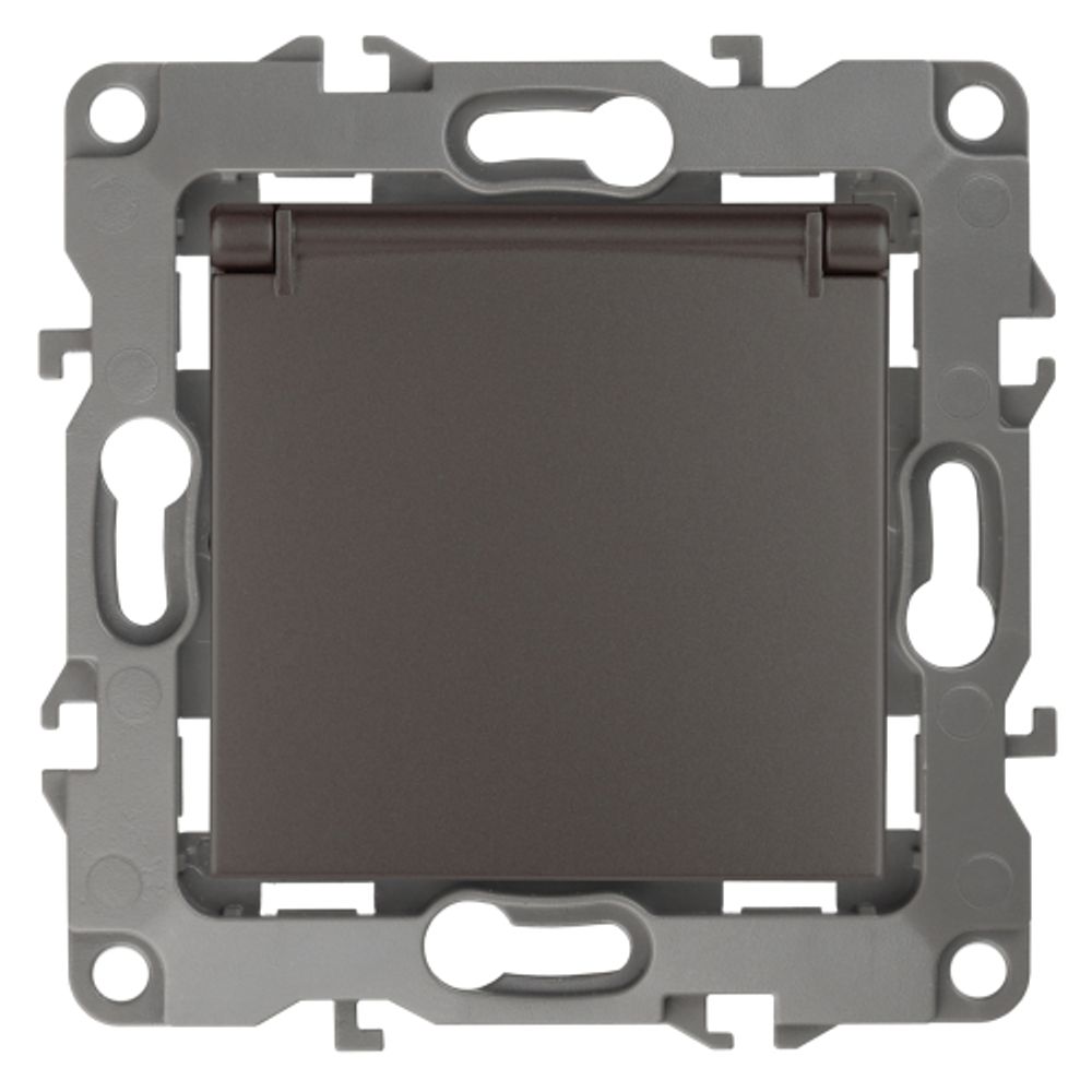 Розетка ЭРА Серия 12 12-2103-13 2P+E Schuko со шторками с крышкой 16A-250В IP20 бронза