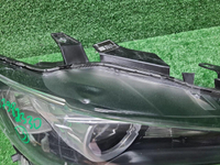 Фара правая Mazda CX-5 2 (2017-2021) LED