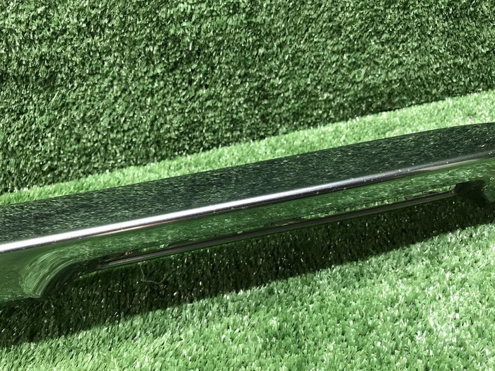 Молдинг перед. бампера Mercedes GLS x167 19-24 AMG