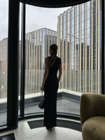 Платье из вискозы со стойкой макси черное