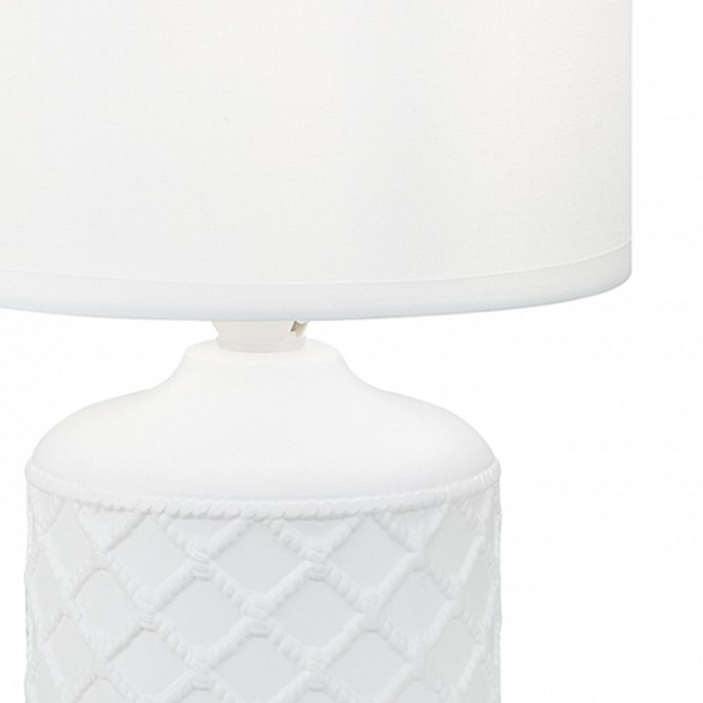 Настольная лампа декоративная Escada AKRON 10165/L White