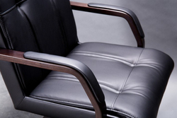 Кресло для руководителя PARIS С