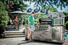 Встраиваемый газовый гриль Broil King Regal 520 BI, 5 горелок, чёрный