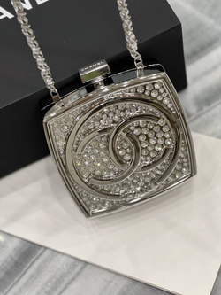 Сумка CHANEL