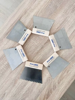 Шпатель зубчатый для клея Berger-Seidle В11