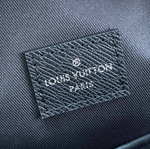 Сумка-слинг Louis Vuitton