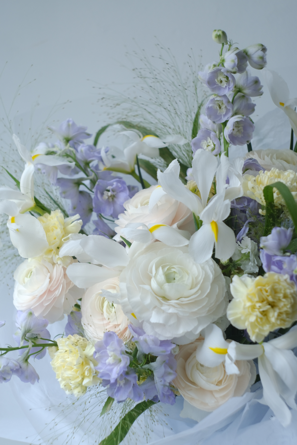 весенний роскошный букет на 8 марта