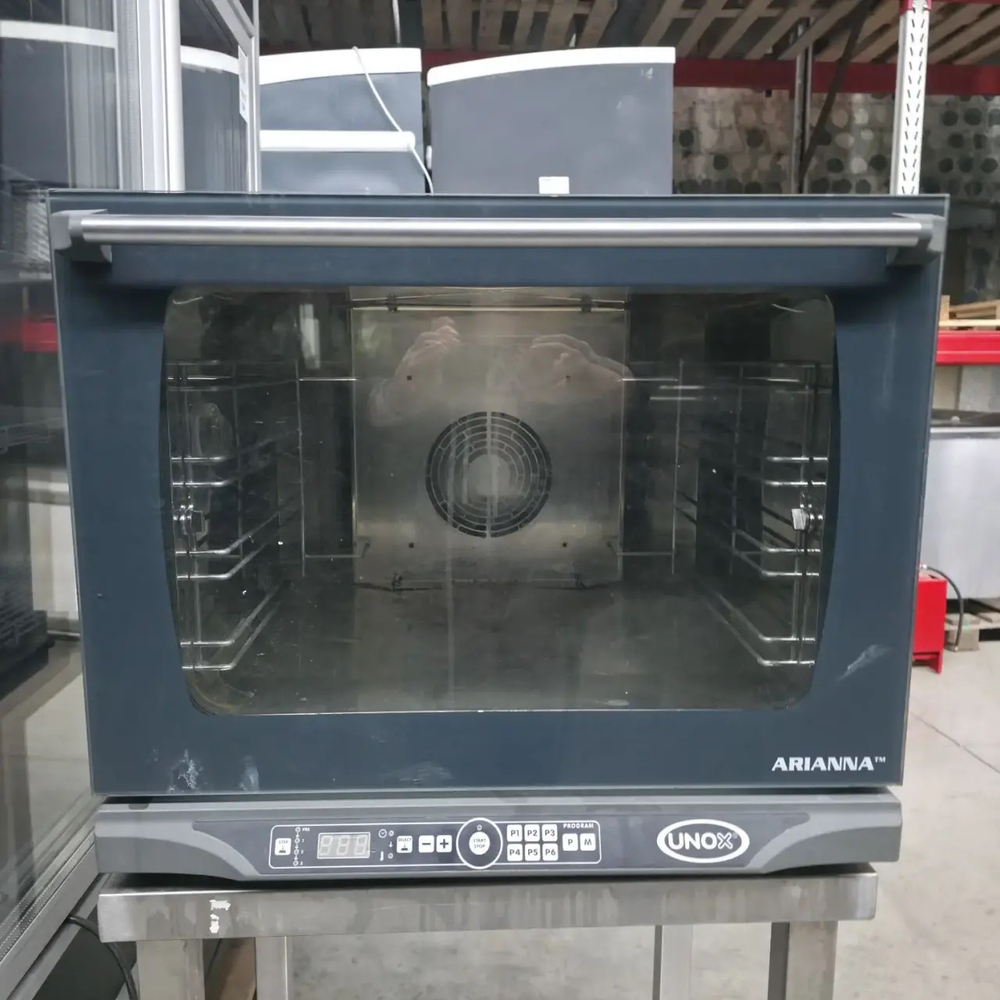 Печь конвекционная UNOX XFT 130