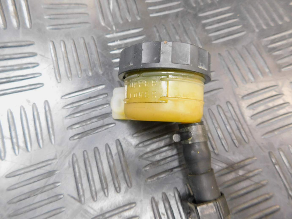 Цилиндр заднего тормоза Kawasaki Ninja 400R ER400B 052380