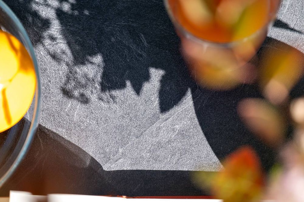 "Канны" лаунж-зона 4-местная из роупа со столиком "Канны" (серый гранит), основание дуб, роуп коричневый