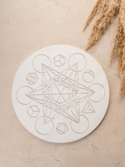 Подставка декоративная геометрическая