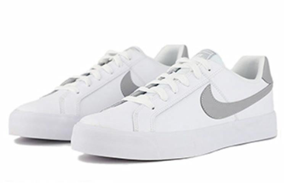 Кроссовки Nike Court Royale