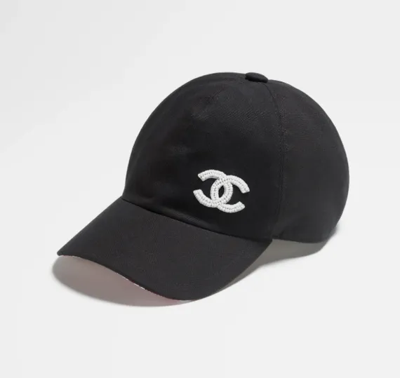 Бейсболка Chanel , черный