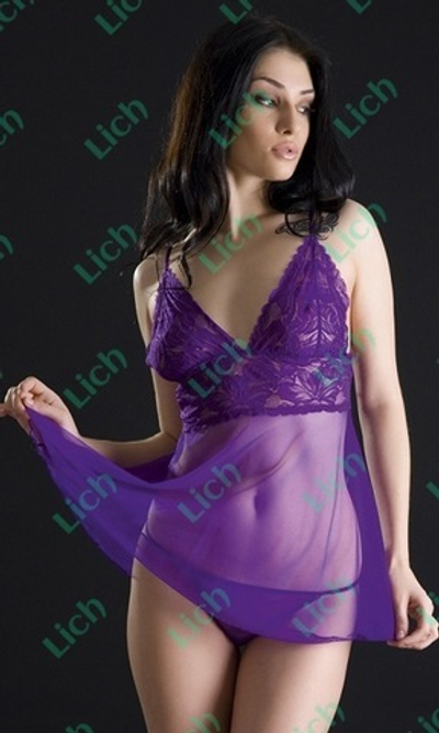 Прозрачная фиолетовая сорочка с кружевным лифом