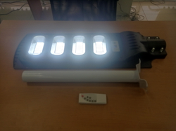 Светильник автономный SOLAR STREET LIGHT ZL-SL001 120W (Солнечная панель 20W, консольное крепление, датчик движения / пульт)