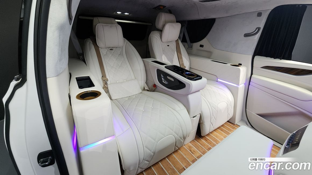 Cadillac Escalade 5 Generation 6.2 ESV (04.2021)
