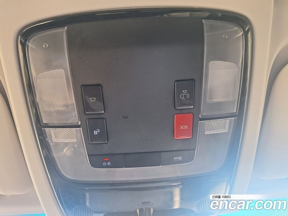 Hyundai Staria Cargo 5인승 (01.2022)