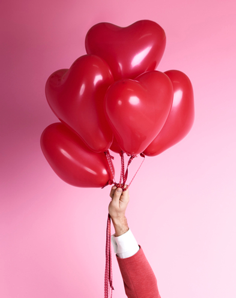 Фонтан из гелиевых шаров "Пылающее сердце"