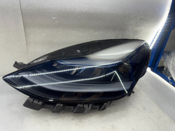 Блок фары (LED) оригинал Tesla Model 3 / Model Y
