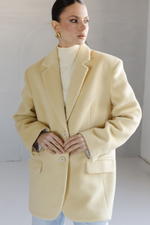 Пальто из смесовой шерсти однобортное укороченное лимонное