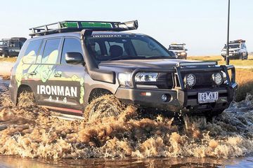 Шноркель Toyota Land Cruiser 200 Ironman ISNORKEL056