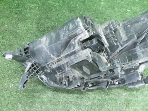 Битая Фара правая VW Polo 6 (2020-н.в.) LED