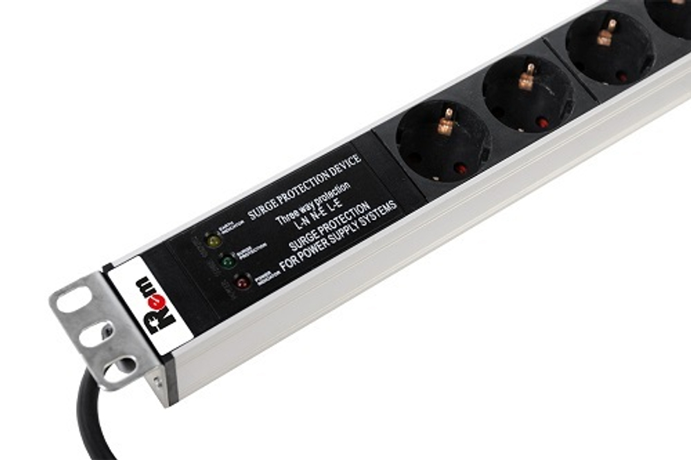 Блок розеток 19", 7 розеток ЦМО R-16-7S-FI-440-1.8