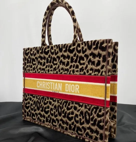 Сумка Dior Book Tote коричнево-бежевый