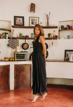 Длинное бохо-платье с запахом (черное)