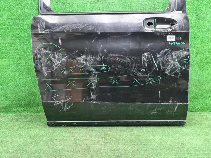 Дверь сдвижная правая Mercedes V w447 (2014-н.в.)