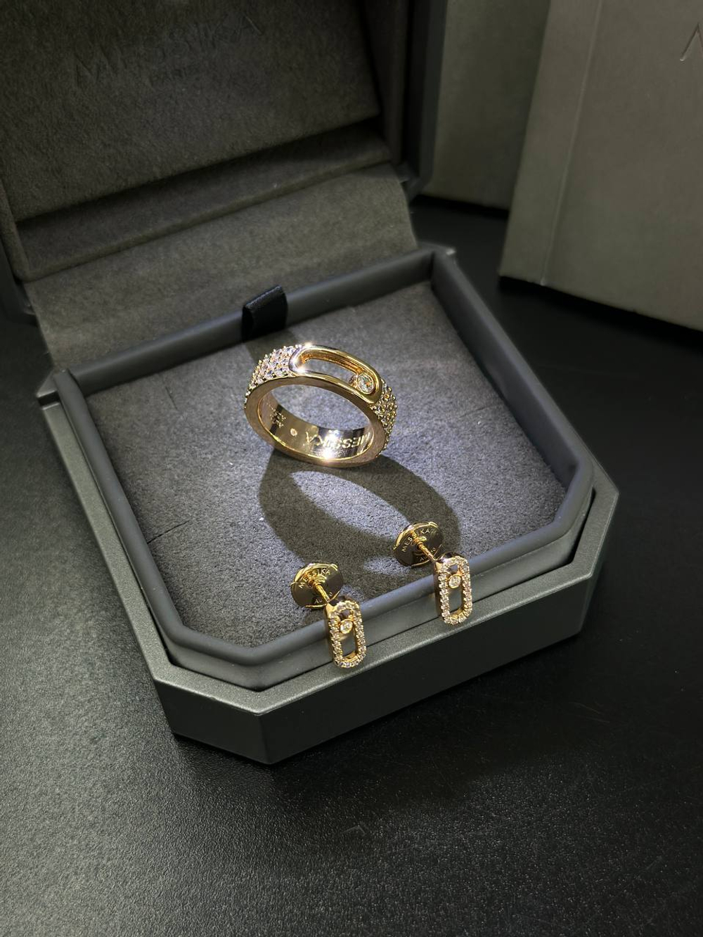 Серьги Messika