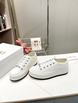 Christian Dior Walk'n'Dior Sneaker
