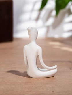 Йогиня и Подсвечник Лотос на подставке Цветок Жизни