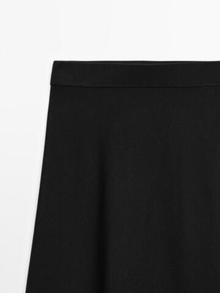 Massimo Dutti Трикотажная юбка миди А-силуэта, черный