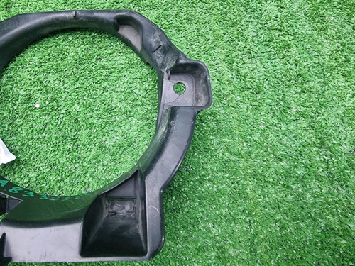 Кронштейн ПТФ правый Toyota RAV4 4 CA40 (12-15)