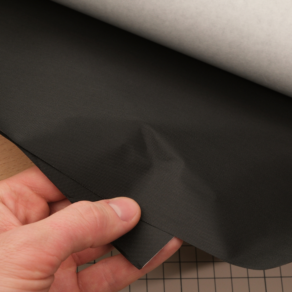 Нейлон 0,15 мм на клеевой основе черный, лист 150*50 см