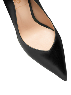 Женские туфли черные на бамбуковом каблуке