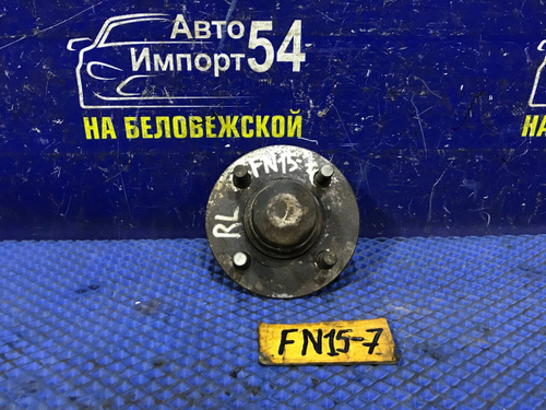 Ступица задняя левая NISSAN PULSAR 2000