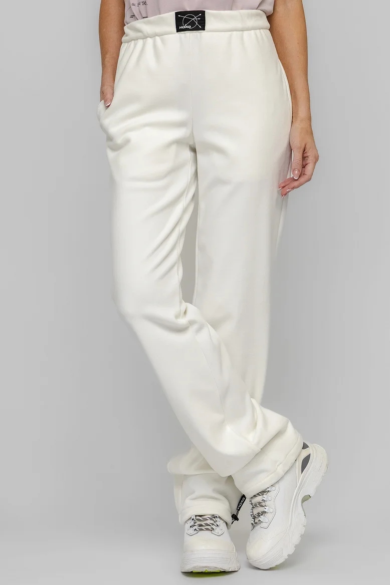 Брюки спортивные с утяжкой внизу, женские, цвет "Молочные берега"