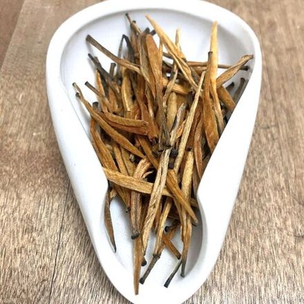 Большая Золотая Почка (Да Цзинь Я), иньский