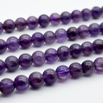 Аметист, диаметр около 6-6,2 мм, цена за 30-31 шт (1/2 нити)