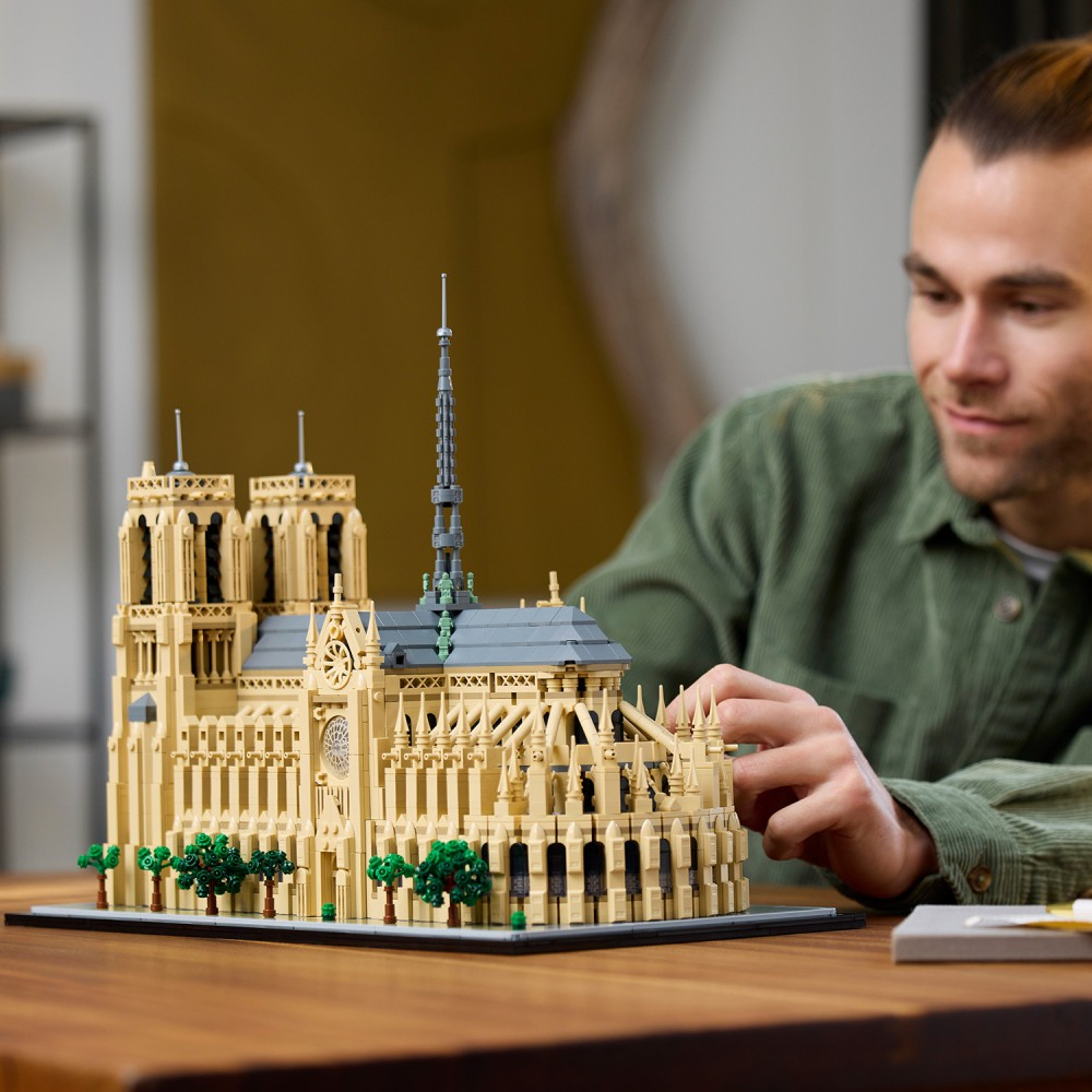 LEGO Architecture - Нотр-Дам в Париже 21061